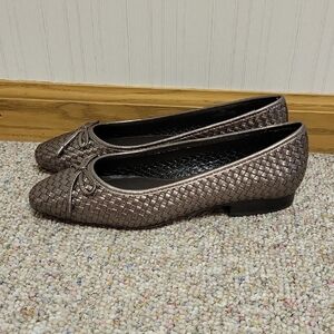 Elegant Woven Metallic Flats